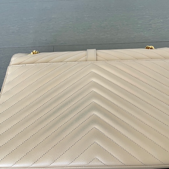 Saint Laurent large envelope bag - Picture 4 of 15